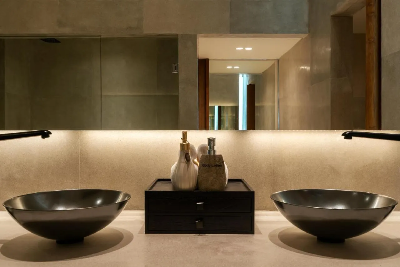 Bisma Eight Villas 乌布 5*,